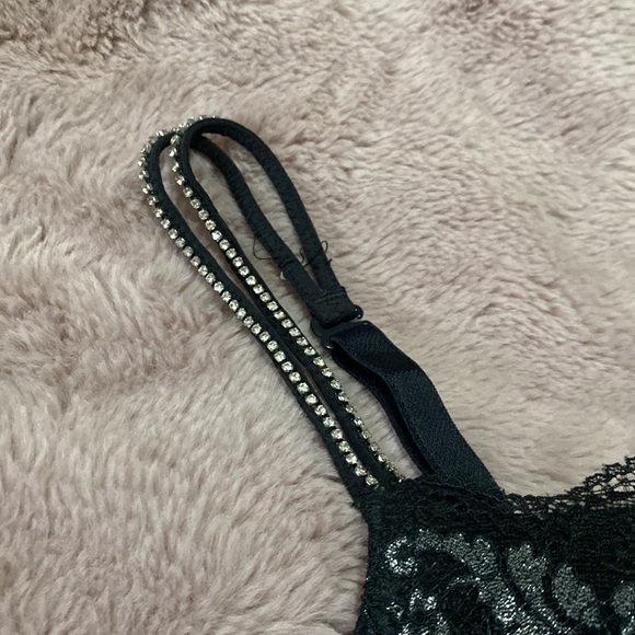 Beyond Sexy Push Up Bra - Picture 3 of 3